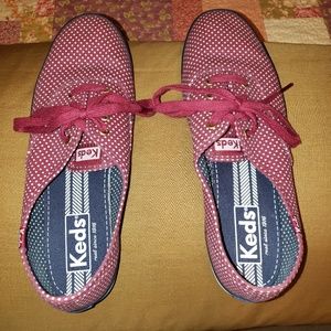 Red/white polka dot keds